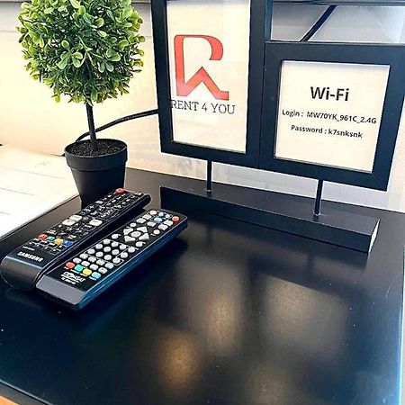 Luxury Apartment In The City Center , Wi-Fi - By Hik Apartments Warsawa Bagian luar foto