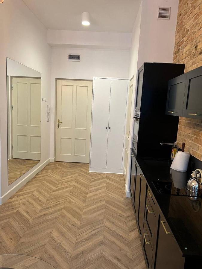 Luxury Apartment In The City Center , Wi-Fi - By Hik Apartments Warsawa Bagian luar foto
